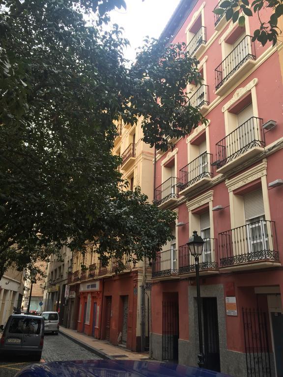 Apartamentos Auhabitat Zaragoza, Edificio De Apartamentos Turisticos Ngoại thất bức ảnh