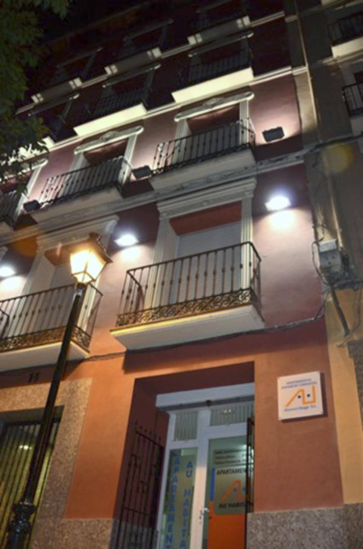 Apartamentos Auhabitat Zaragoza, Edificio De Apartamentos Turisticos Ngoại thất bức ảnh