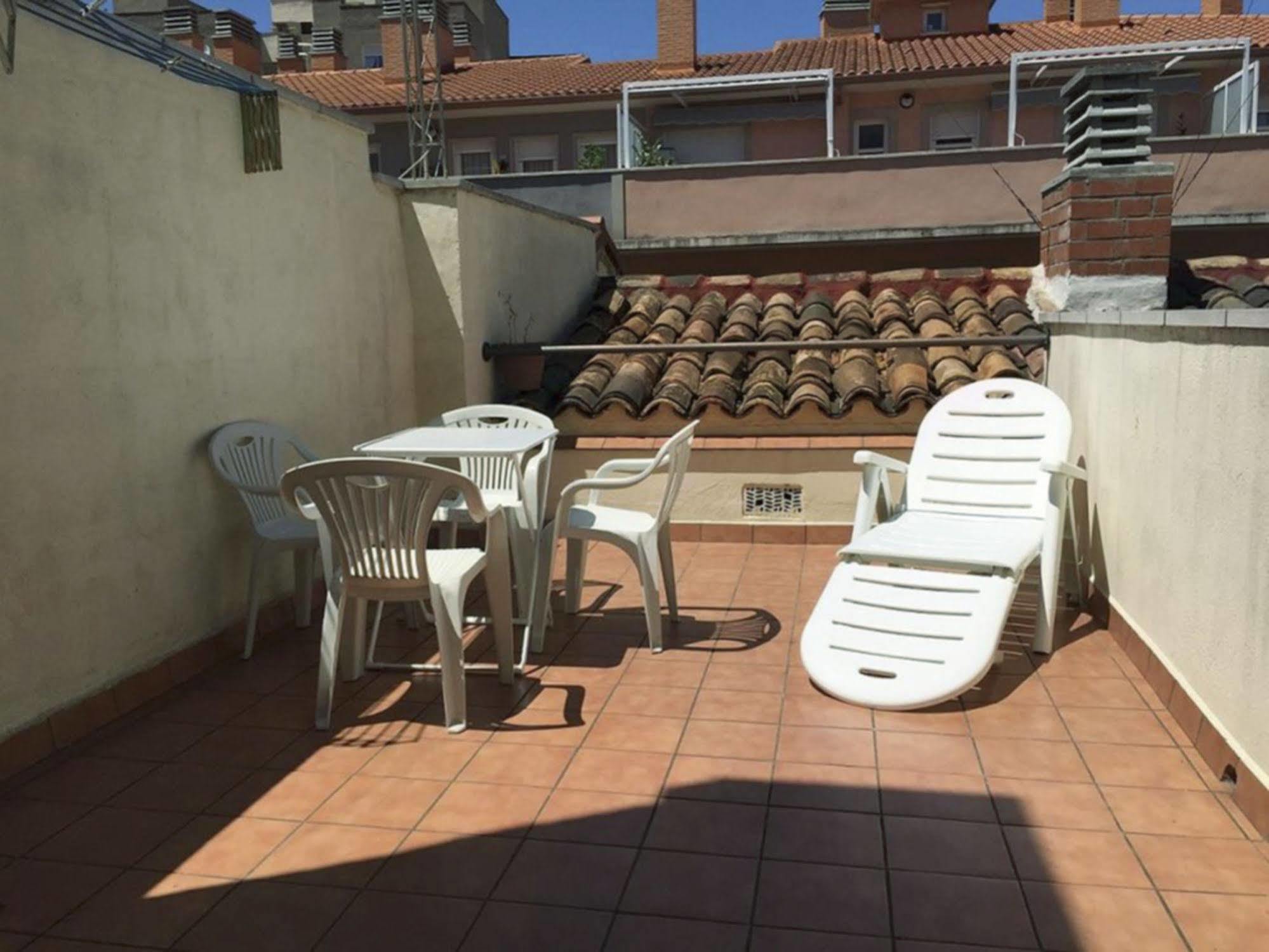 Apartamentos Auhabitat Zaragoza, Edificio De Apartamentos Turisticos Ngoại thất bức ảnh