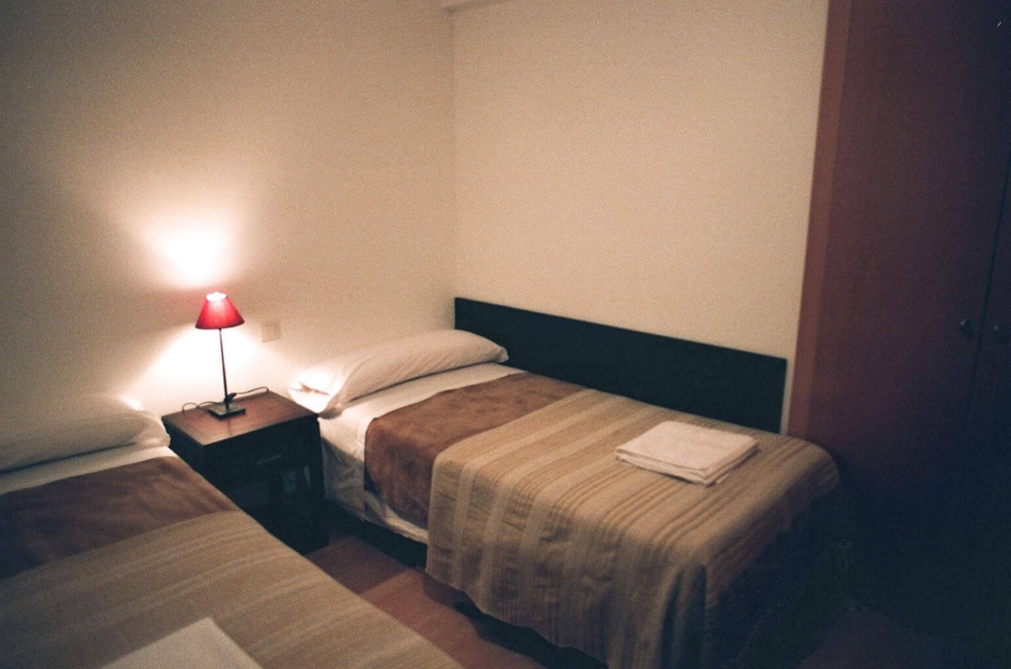 Apartamentos Auhabitat Zaragoza, Edificio De Apartamentos Turisticos Ngoại thất bức ảnh