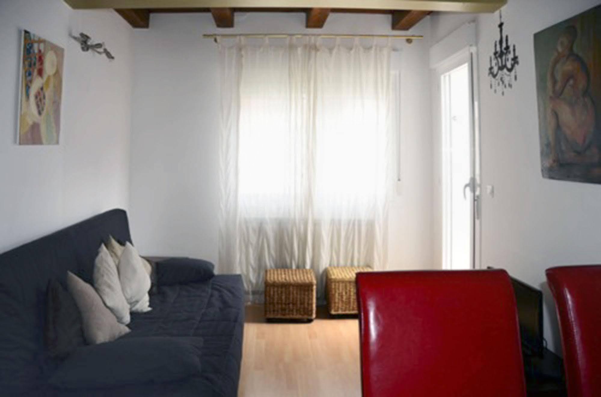 Apartamentos Auhabitat Zaragoza, Edificio De Apartamentos Turisticos Ngoại thất bức ảnh